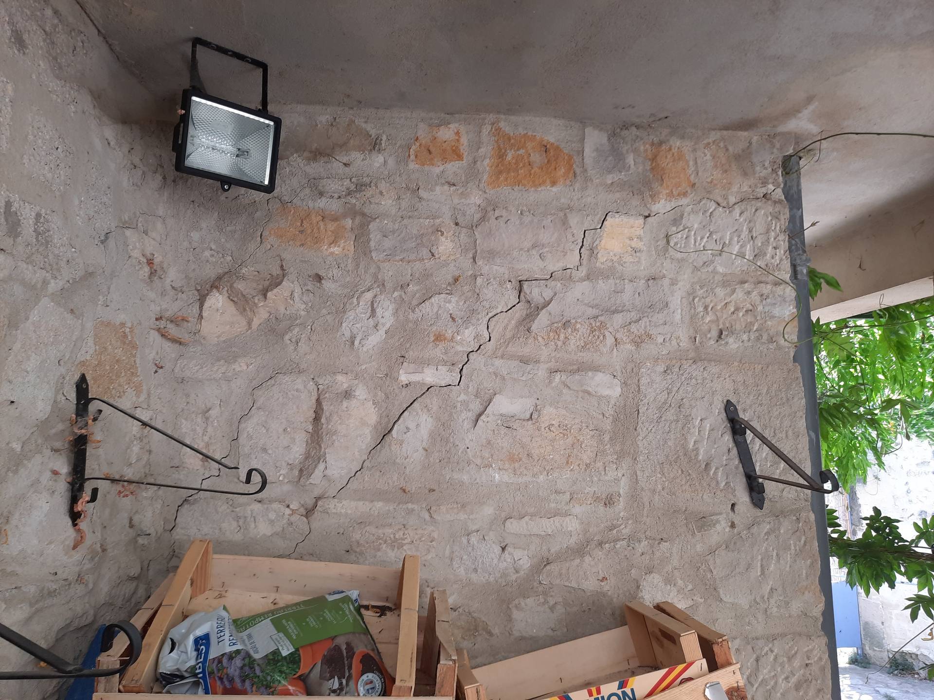 Expert fissure maison dans l'Ain (01)